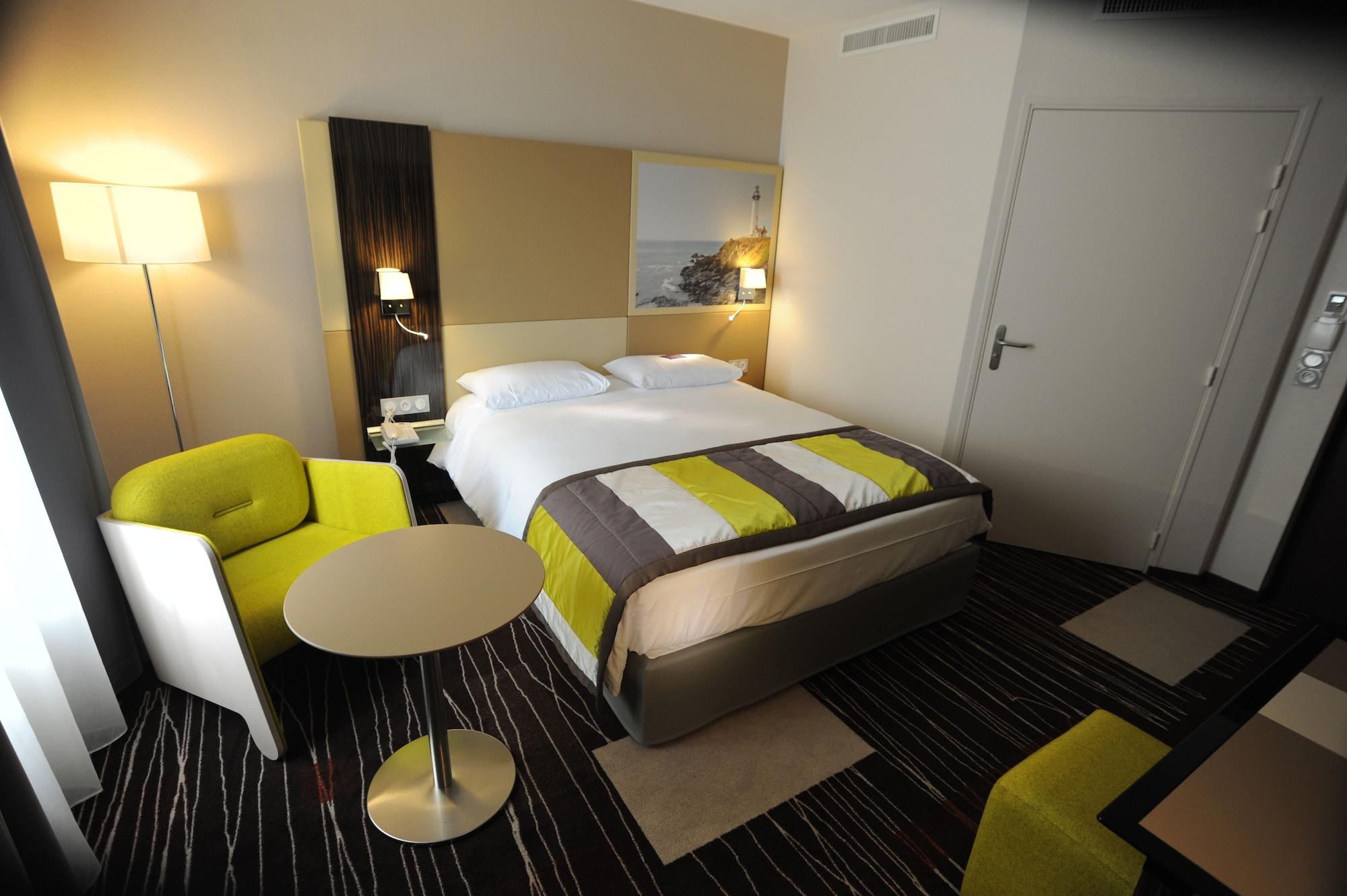 Mercure Granville Le Grand Large Exterior photo