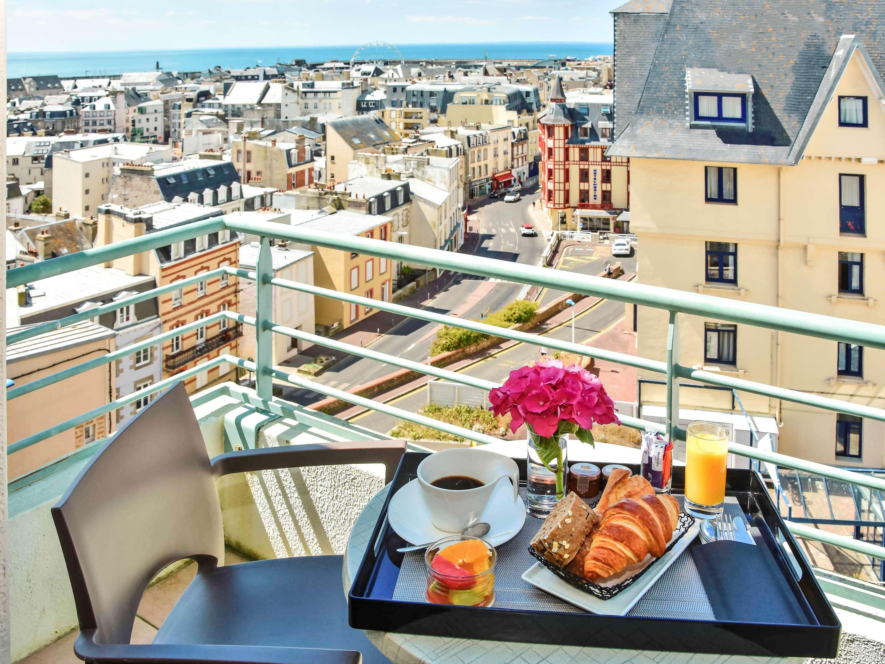 Mercure Granville Le Grand Large Exterior photo